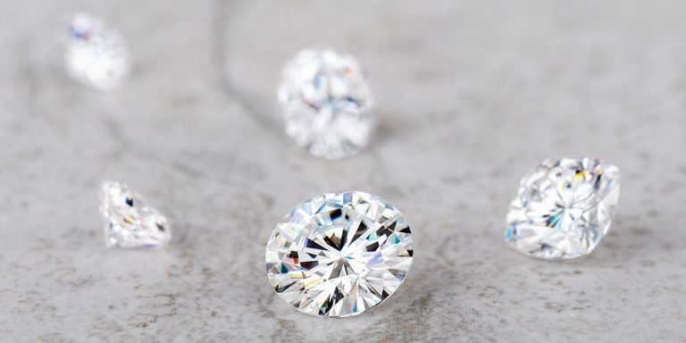 How to Make Moissanite with Moissanite Sintering Furnace